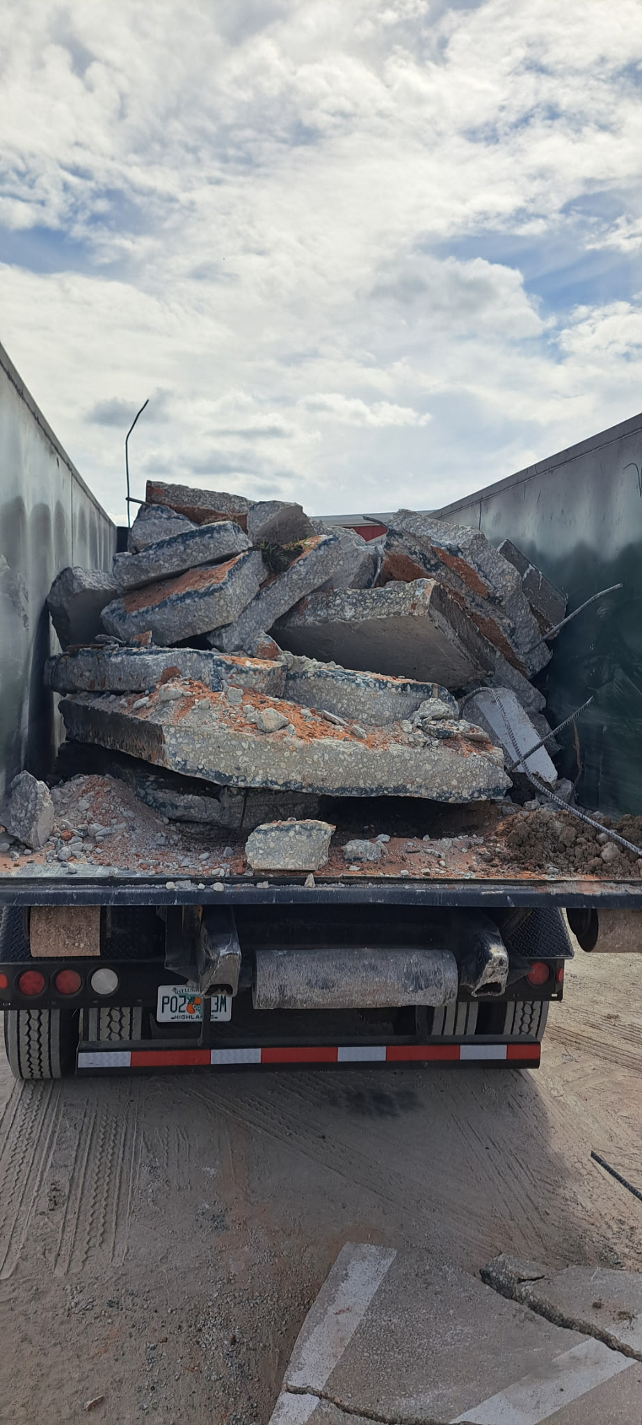 Trashout Services LLC junk removal
